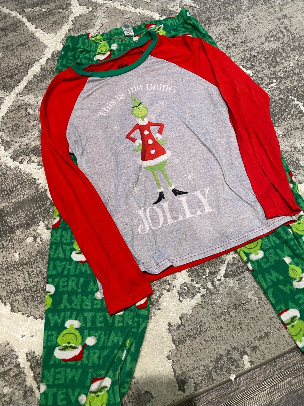 Women’s Grinch Jolly Long-Sleeve Pajama Set - Red & Green